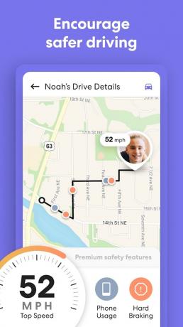 Life360'ın daha güvenli sürüşü teşvik etmek için uygulamanın nasıl kullanılacağını gösteren uygulama arayüzü.