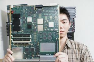 So identifizieren Sie die Sicherungen des PC-Motherboards