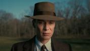 Universal пуска нова визуализация на Oppenheimer на Кристофър Нолан