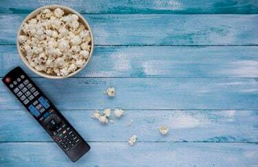 Popcorn s TV diaľkovým ovládačom