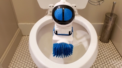 Robô para limpeza de banheiros Giddel