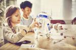 A Littlebits Droid Inventor Kit segítségével Star Wars-ihletésű társakat építhetsz