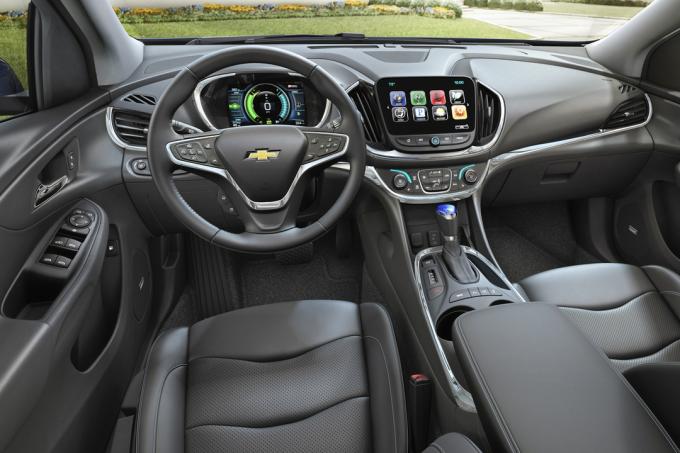 2018 Chevrolet Volt Tech