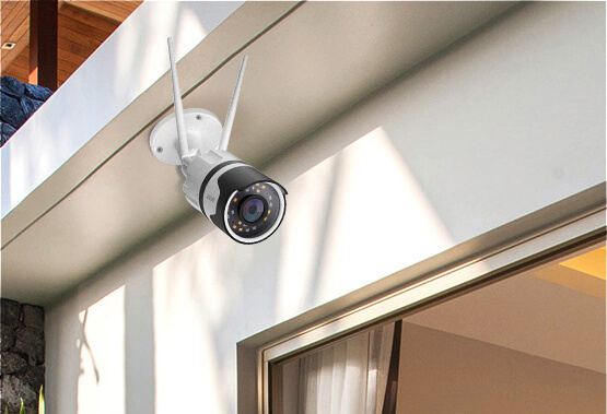 levné bezpečnostní kamery zosi c190 zavěšené ze stropu