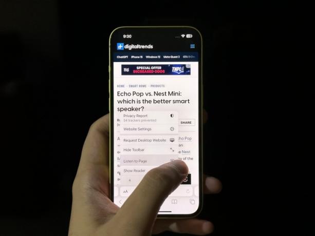 Lyssna på en webbsida på iOS 17.