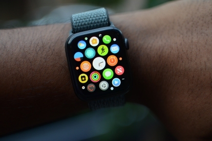 Ulasan Apple Watch Seri 4