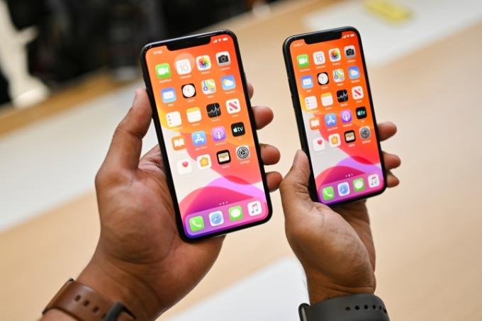 Apple iPhone 11 Pro Max praktisk sammenligning med Pro