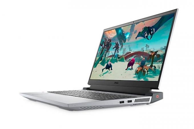 A Dell G15 gaming laptop ezüst színben, fehér alapon.