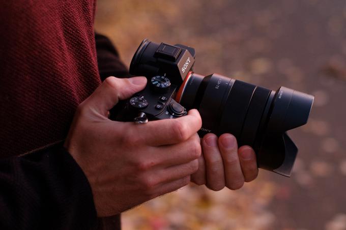 Sony contro Nikon: quale marca di fotocamere è la migliore per i fotografi?