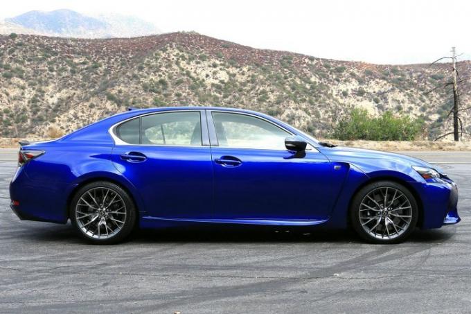 Recenze Lexus GS F za rok 2016