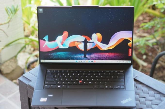 A lenovo thinkpad z16 áttekintése szerepelt