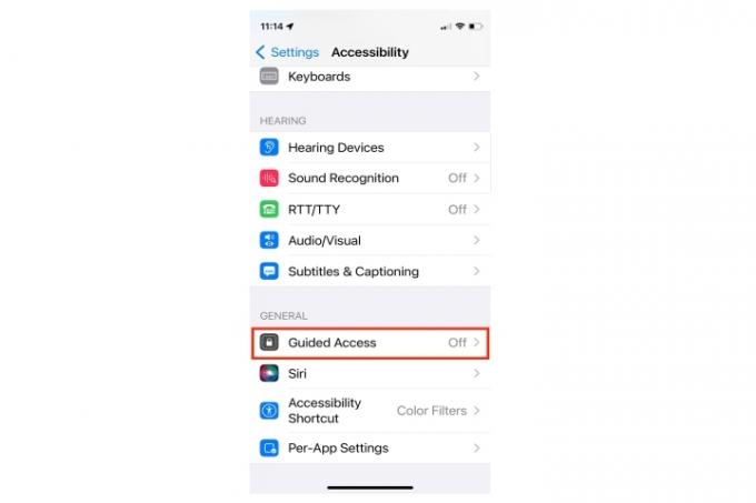 Rulla ned och tryck på Guidad åtkomst nära botten.