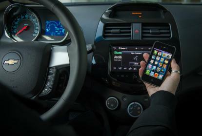 apple chevy'den kaçış yok, 2014 chevrolet mylink için altı yeni arabaya siri entegrasyonu getiriyor