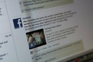 Facebookで匿名メッセージを送信する方法