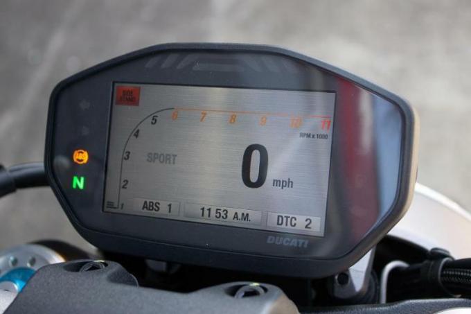 Ducati Monster 1200S z roku 2014