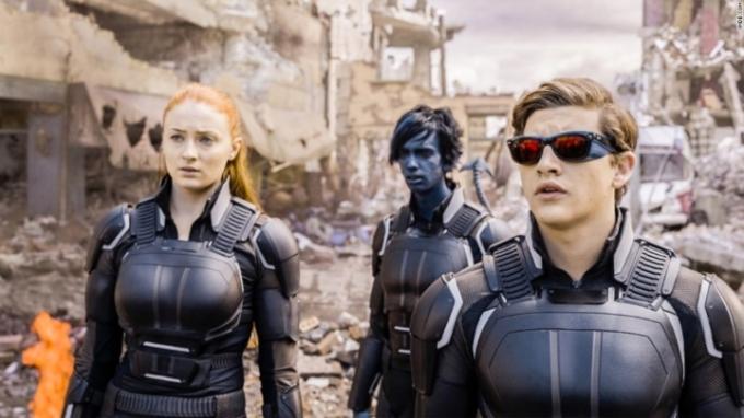 Jean Grey, Nightcrawler ir Cyclops filme X-Men: Apokalipsė.