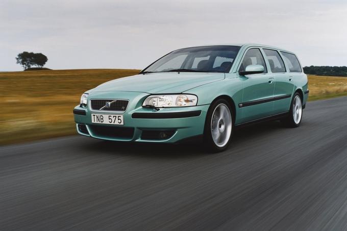 Volvo V70R