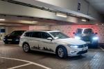 Volkswagen pārbauda autonomo autostāvvietu Hamburgas lidostā