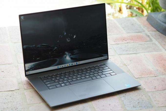 dell xps 17 9720 огляд кутовий вид спереду