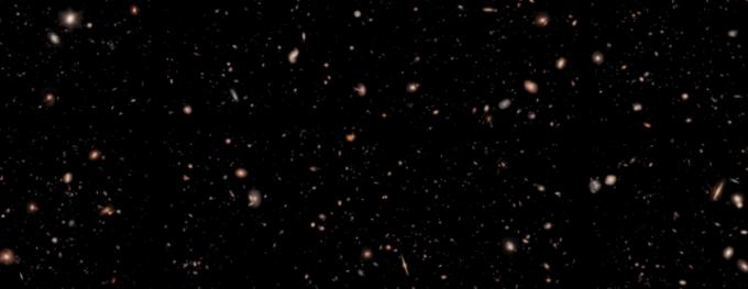 Een gedeelte van een afbeelding van James Webb die een klein deel van de Extended Groth Strip laat zien, gelegen tussen de sterrenbeelden Ursa Major en Boötes.