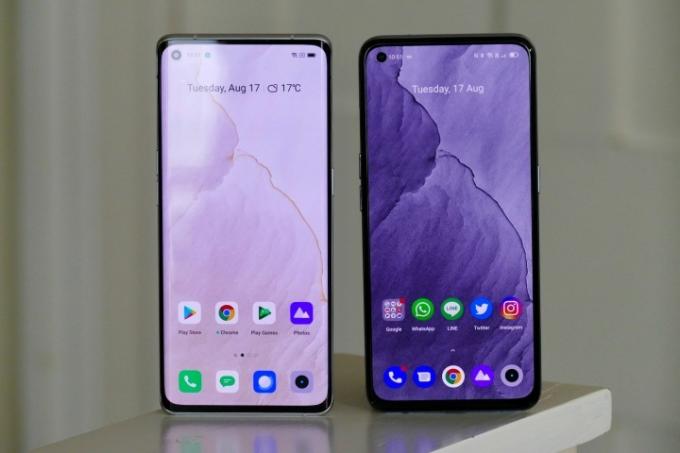 Las pantallas de Realme GT Explorer Master Edition (derecha) y GT Master Edition (izquierda).