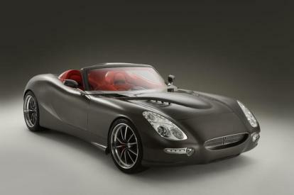 Trident Iceni Grand Tourer vedere frontală trei sferturi