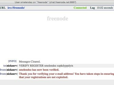 Envíe un comando " Verificar registro" a Nickserv para completar el registro