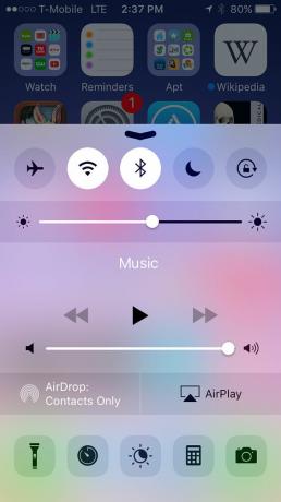 Menú desplegable de pantalla de revisión de Apple iPhone SE