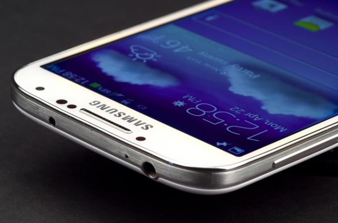 samsung galaxy s4 პოლიკარბონატის კორპუსის მაკრო