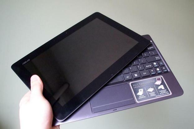 Asus transformátorová podložka nekonečno recenze klávesnice tablet laptop odpojený