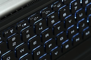 dell xps 12 recenze podsvícení klávesnice ultrabooku