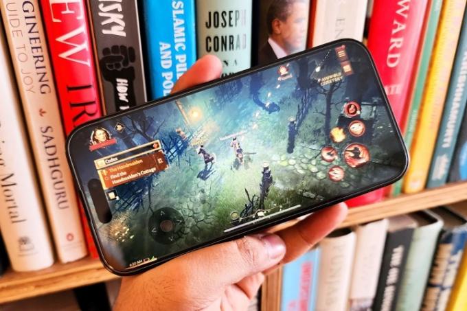 Spelar Dianlo Immortal på iPhone 14 Pro