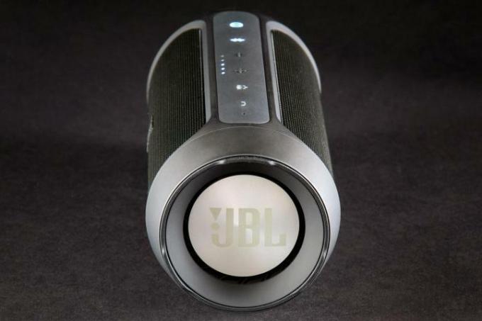 Perfil lateral JBL Charge 2