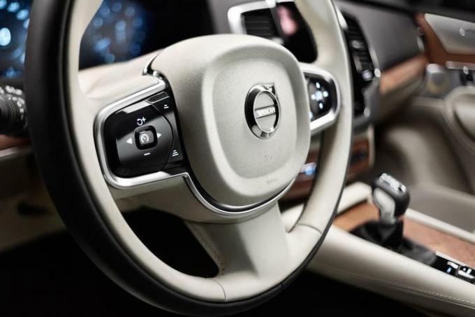 2016 volvo xc90 primeira unidade 118 detalhe interior