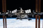 NASA deelt nieuwe foto's van ISS gemaakt door SpaceX Crew Dragon