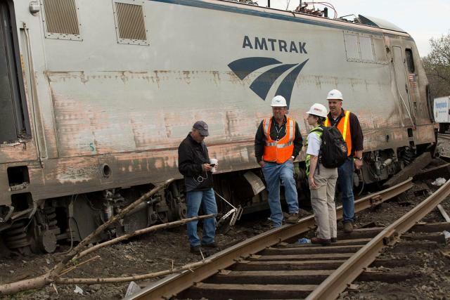 Amtrak tåg 188 urspårning Philadelphia PA