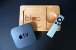 מחזיק Apple TV מעץ בלוק הופך את המכשיר לחלק מהרהיט שלך