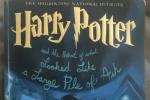 K.I. Liest die Harry-Potter-Reihe und schrieb dann einige absurde Fanfiction