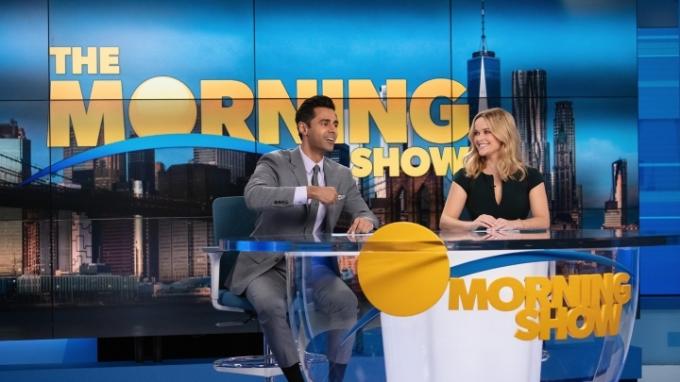 Ericas ir Bradley už naujienų stalo „The Morning Show“, 2 sezonas.