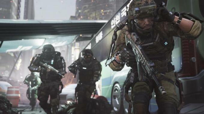 call duty guerra avançada pense longe de 4