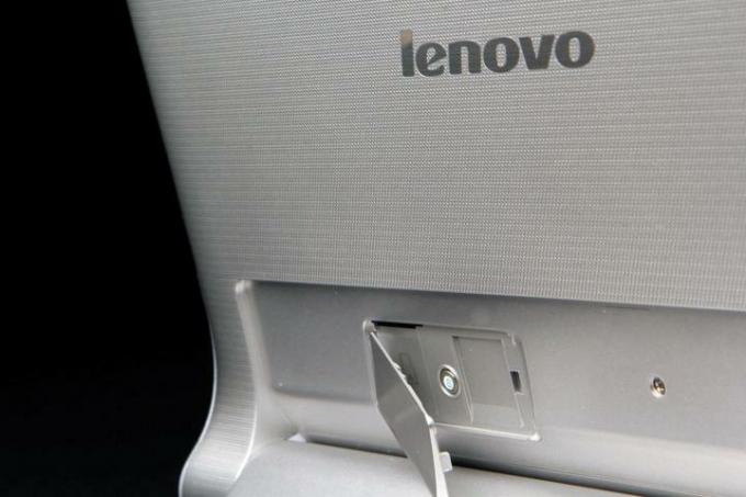 Logotipo traseiro do LeNovo Yoga Tablet 8