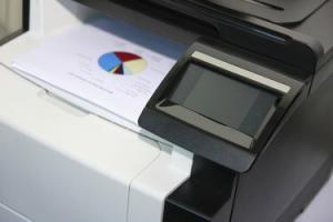 Hva er forskjellene mellom en HP Officejet og HP Deskjet?