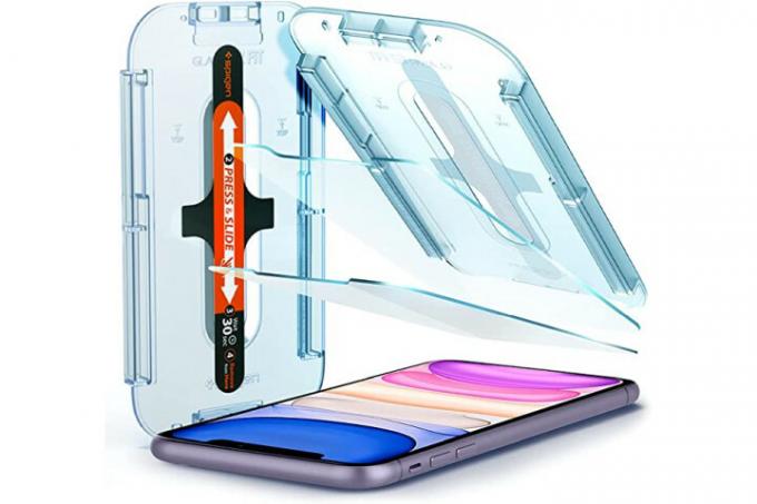 Spigen-Displayschutz aus gehärtetem Glas mit Installationsrahmen.