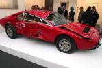 La Ferrari Dino Totaled se vend 250 000 $ comme pièce maîtresse de l'art contemporain
