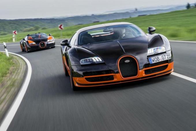 Bugatti Veyron Super Sport i Grand Sport Vitesse na torze Nurburgring
