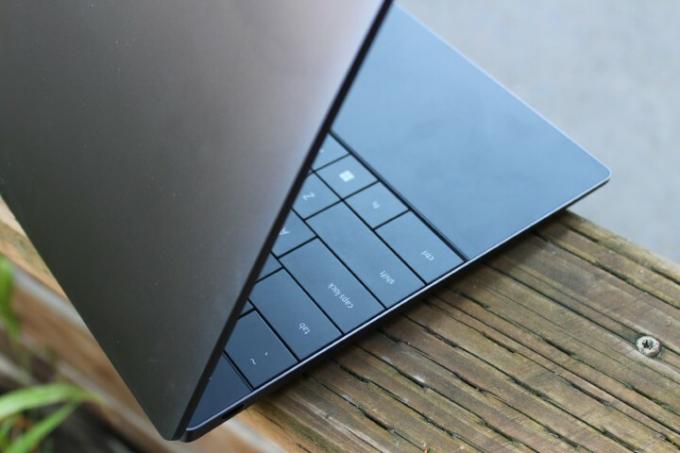 Dell XPS 13 Plus vs. Apple MacBook Air M1