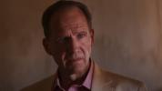 Ralph Fiennes menghadapi pembalasan di trailer The Forgiven