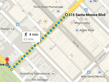 Um caminho está mapeado para Santa Monica Blvd