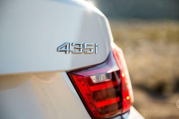 2014 BMW 435i Cabrio arka logosu