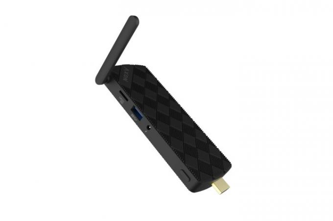 Axon Mini PC Stick på en hvid baggrund.